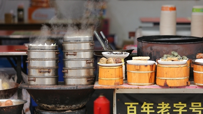 让老字号餐饮不断焕发新生机