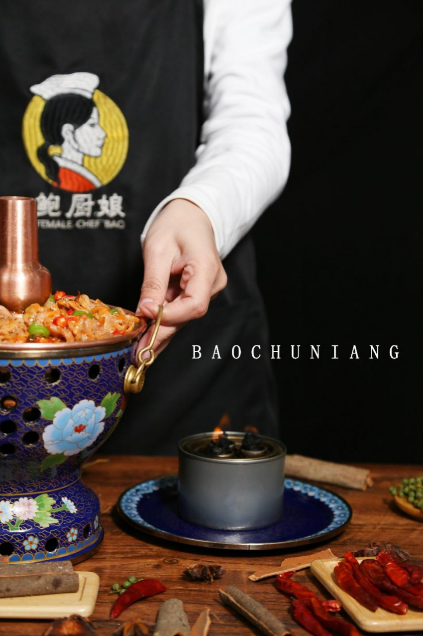 鲍厨娘“白天黄焖鸡,晚上火锅鸡”双倍盈利模式,让众多小投资创业者受益