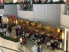 2022年餐企加速连锁化，美团、阿里瓜分SaaS赛道