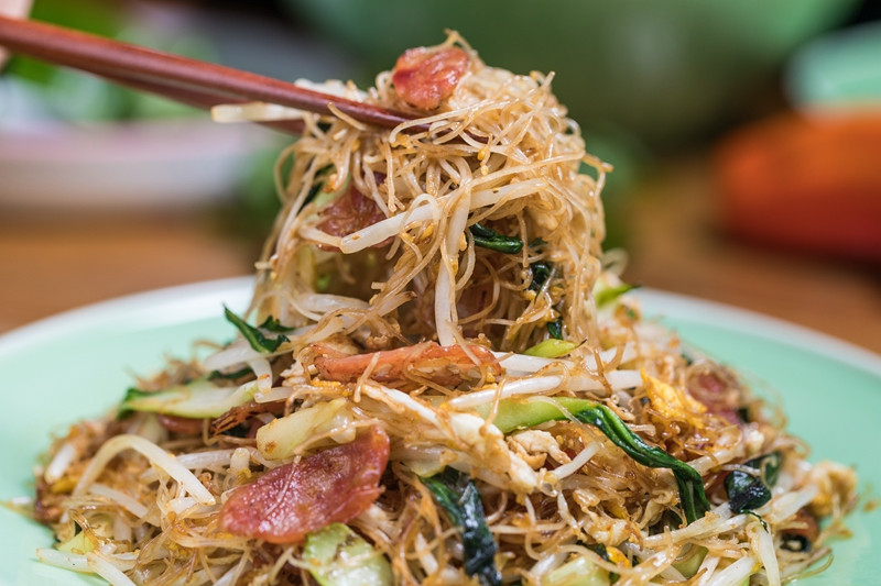 男子花12.9元点外卖吃出蟑螂,索赔1000元!法院这样判