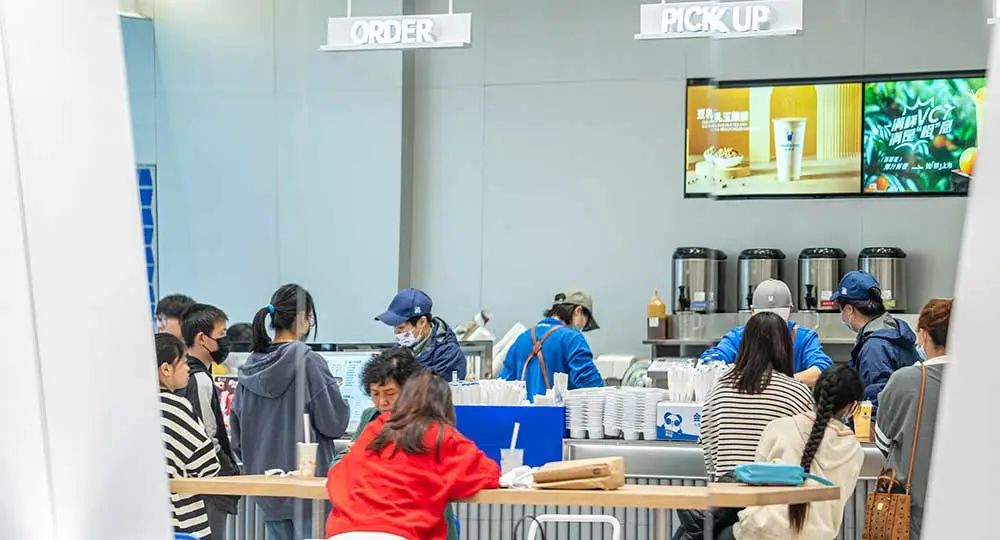 餐饮老板们如何玩转抖音,纵横线上经营时代?