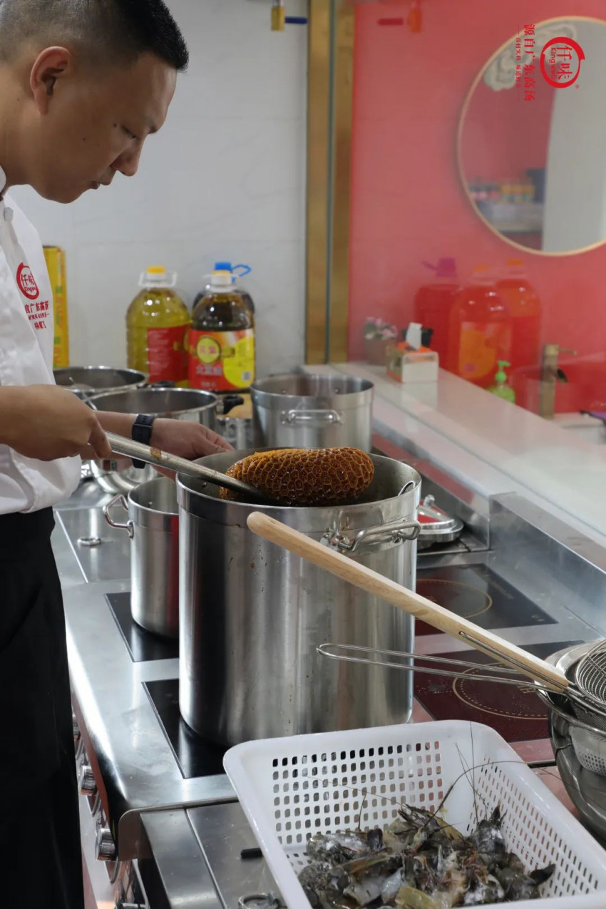 金秋九月，仟味汤品两大研创体验中心落地南京南宁