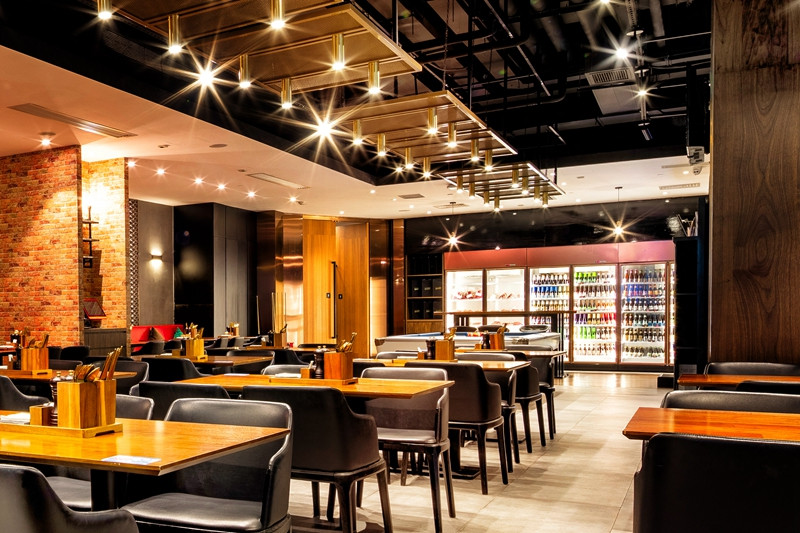 超半数餐企门店数增长，餐饮业迎来标准化发展“黄金时代”