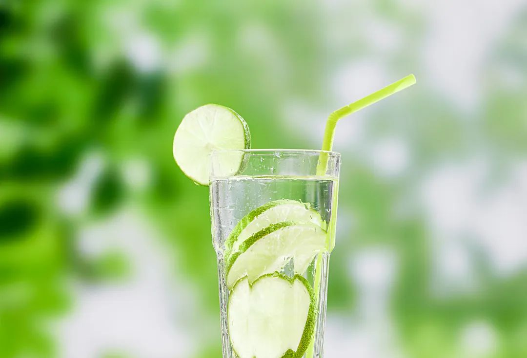 新店活不过3个月，柠檬茶告别野蛮生长！