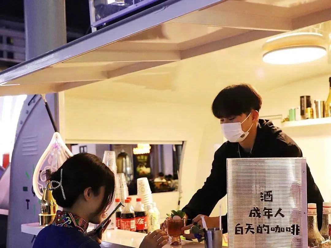 干掉瑞幸星巴克，一年要开1000家店！T97咖啡你敢冲吗？