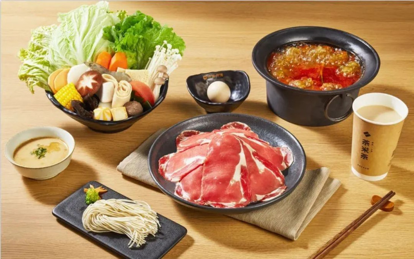 北京餐饮业陆续恢复堂食，48小时核酸绿码即可进店