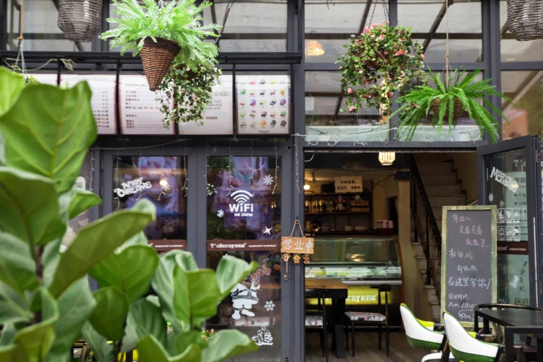 恢复堂食后，营业额却不到五成！餐饮业遭遇煎熬的“阵痛期”