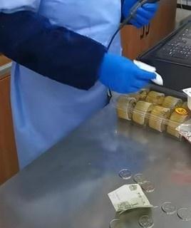 顾客用1元纸币付款被饮食店拒收，律师称行为违法违规