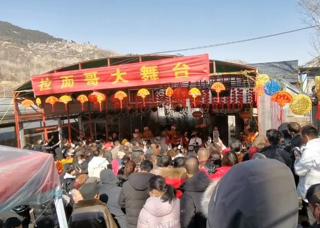 “拉面哥”现状引热议 被流量选中的人后来怎样了?