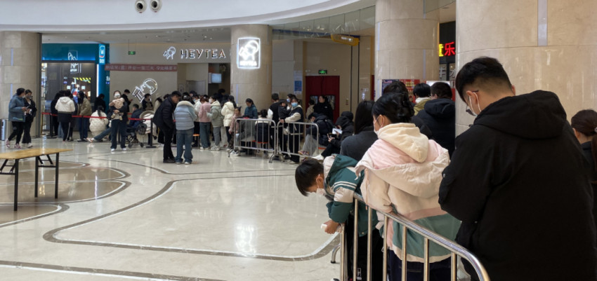 呷哺呷哺2022年预亏至少3.2亿;喜茶开放海外事业合伙人申请