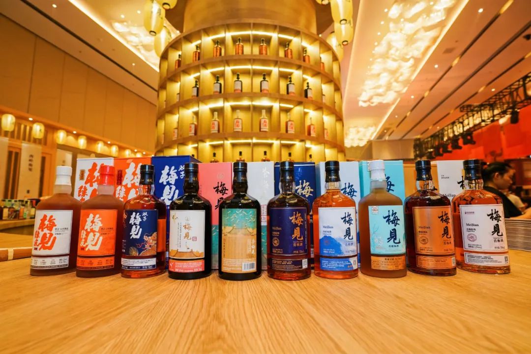 在全国餐饮收入第一的大省，这个新酒饮品牌撬开了佐餐酒市场