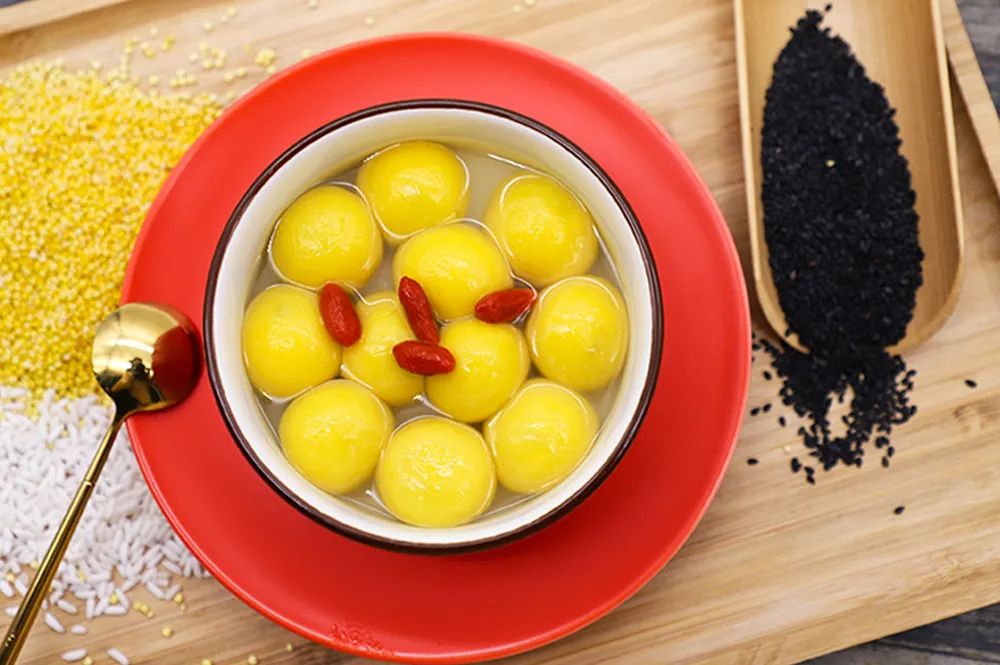 奈雪的茶2022年营收近43亿，2023年计划开店600家