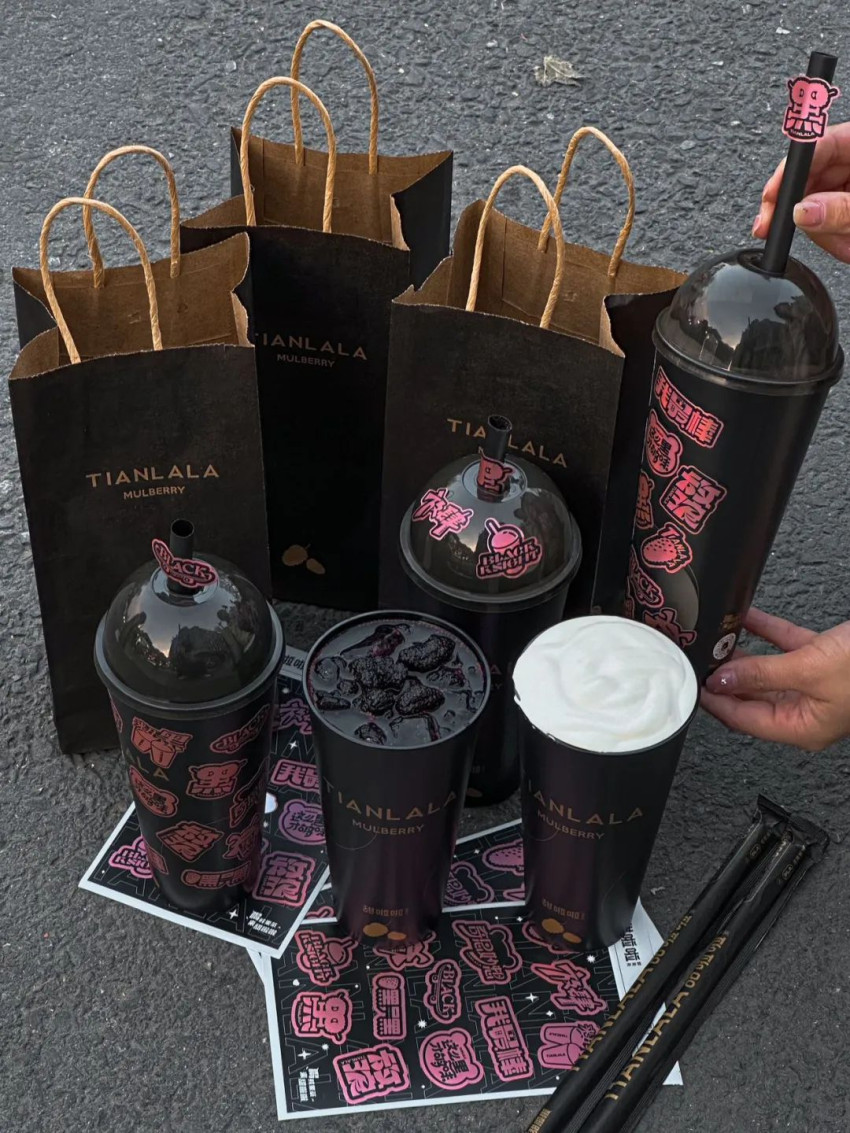 三天销量突破60万杯，甜啦啦的“黑武士”为何脱颖而出？