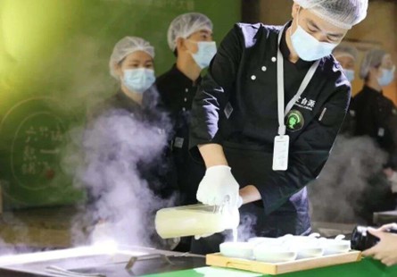 蒙自源荣登“2023中国餐饮加盟品牌TOP100”榜单！