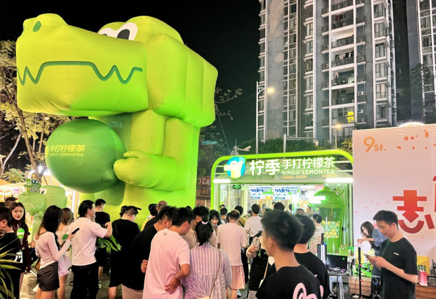 喜茶、奈雪的茶、霸王茶姬...12家新茶饮品牌拓展计划,主打一个“猛”!