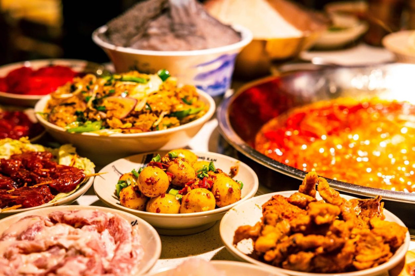 小龙坎要开100家社区店：把火锅食堂开到顾客家门口