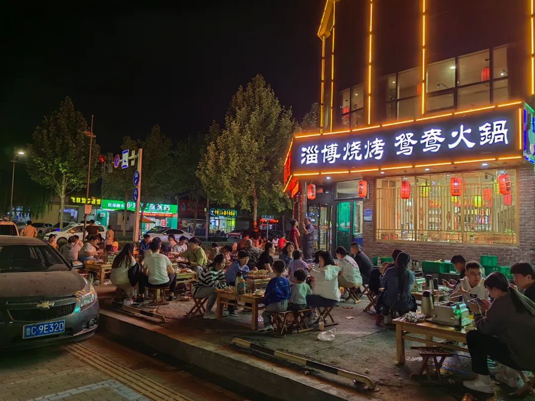 真爆裂or假虚荣?五一我们奔走3大业态,揭秘餐饮真相