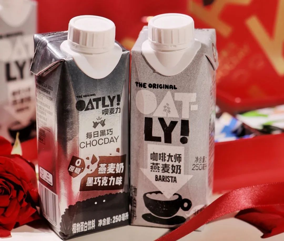 “奶底”进入4.0时代，谁能带领茶咖品牌卷赢市场？