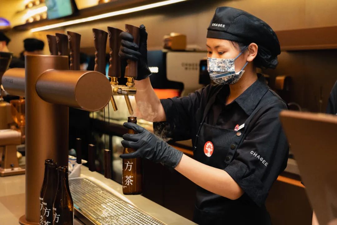 探店|在这家上海新开业的茶饮店,,我们看到了茶在下阶段的可能性