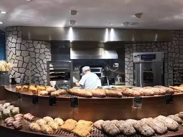 网红面包店扎堆,谁是上海最火的烘焙品牌?