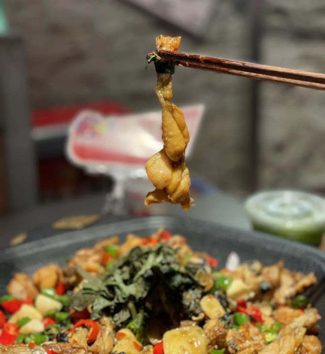 单品赛道依然大有可为！有品牌靠卖牛蛙拿下了三项国际权威认证