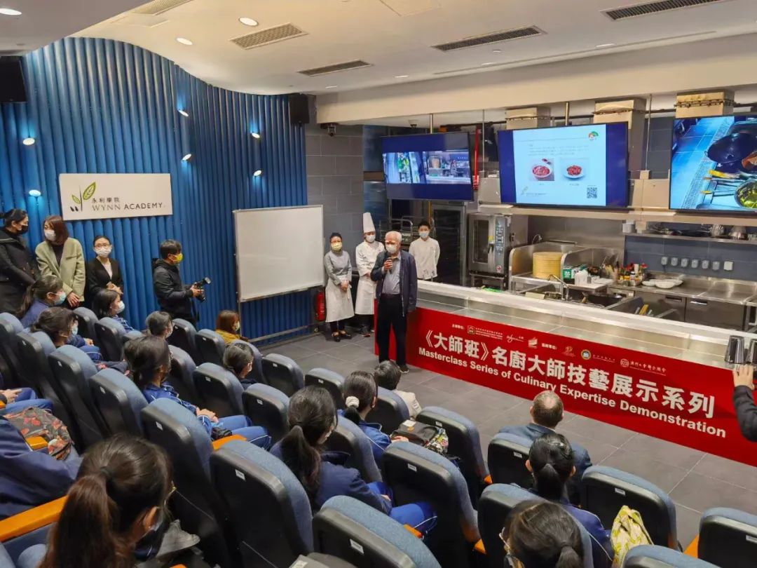 对话彭子渝、王正金：川菜没有没落，精致化发展不能流于形式