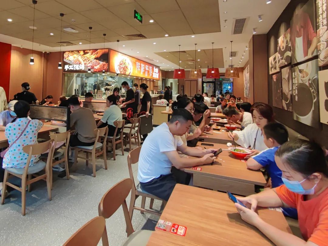 9年才200店,遇见小面在等待怎样一个机会?