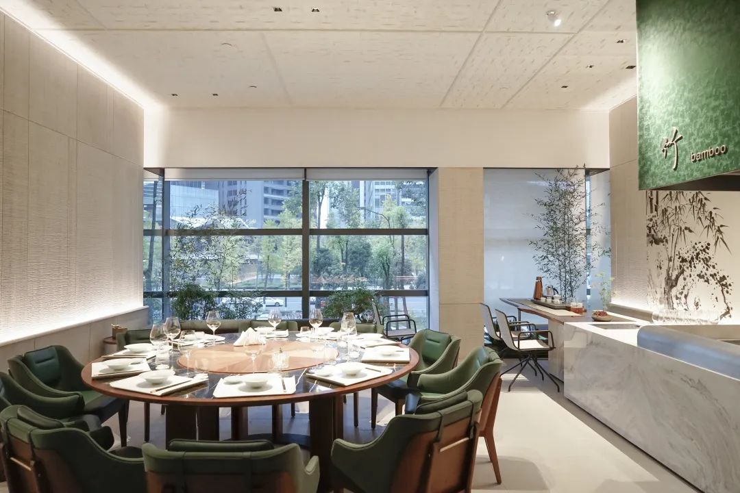 对话陈天福、向东：在“守正”与“创新”中寻找平衡点，打造川菜底蕴