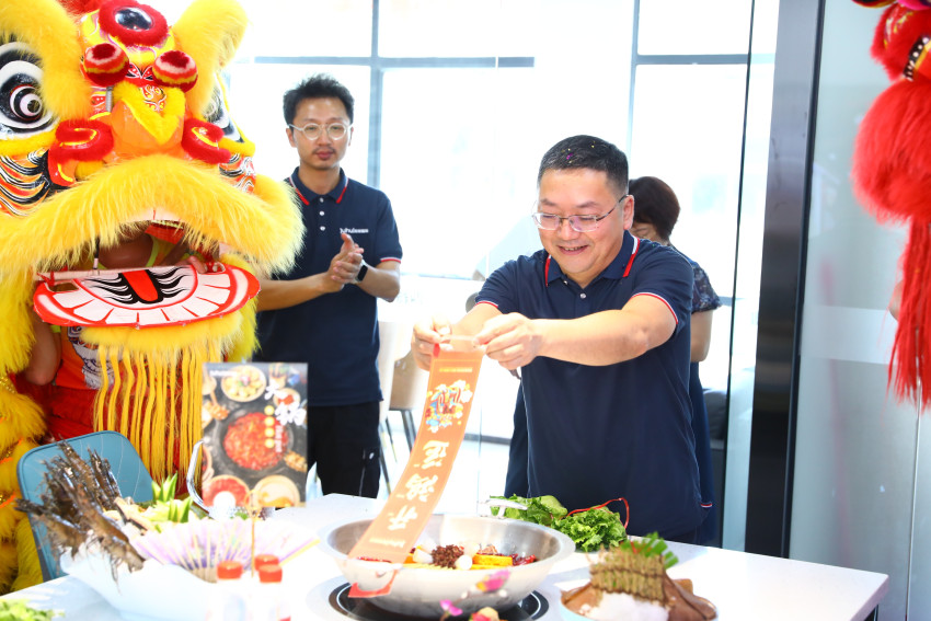 聚慧餐调深圳应用中心盛大开业