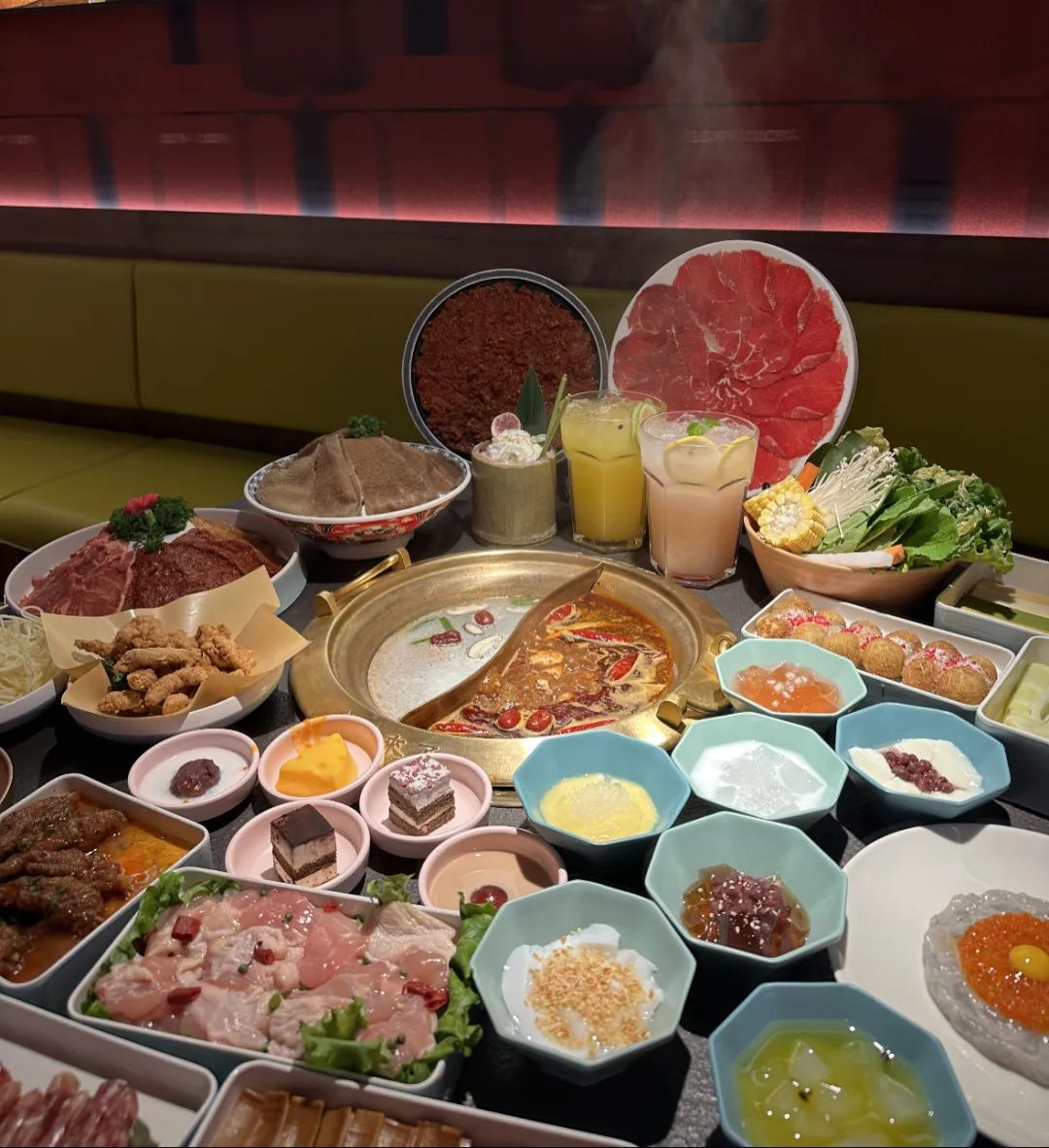 人均80元,日均翻台7.7次!这个火锅品牌在东三省杀疯了