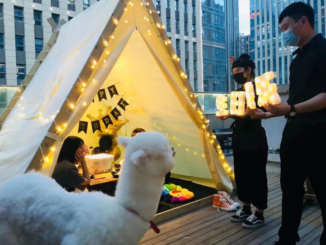 人均80元,日均翻台7.7次!这个火锅品牌在东三省杀疯了