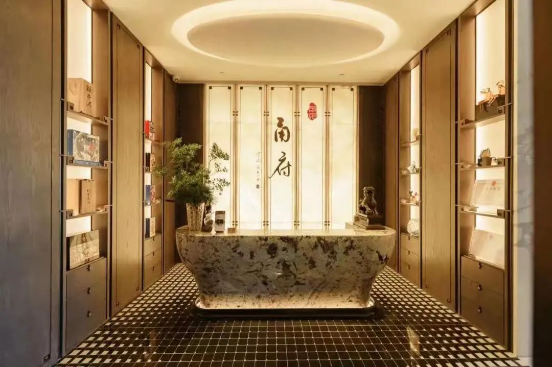 人均超2300元,只活了不到一年!“上海川菜天花板”宣布停业