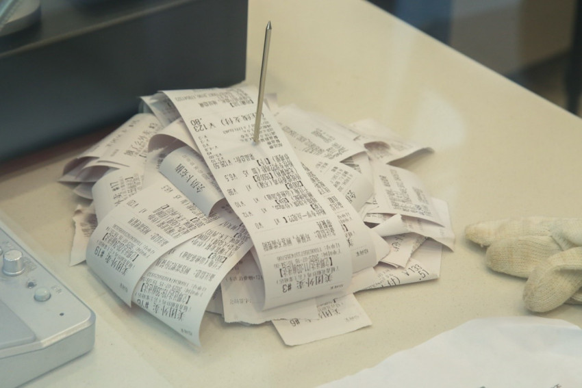 进货、炒菜都不用手,滚筒炒鸡走俏泉城,线上化助力鲁菜“新做”