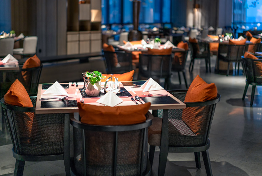 骑手被冤枉偷餐?餐饮品牌负责人:系误会,赔偿骑手1500元并开除店长