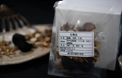 年轻人不爱喝奶茶了？1.34元一贴的酸梅汤遭抢购