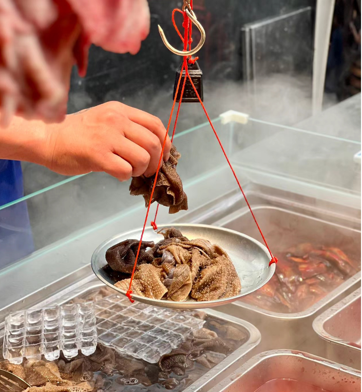 怂火锅又添新兄弟,人均500,玩起高端局