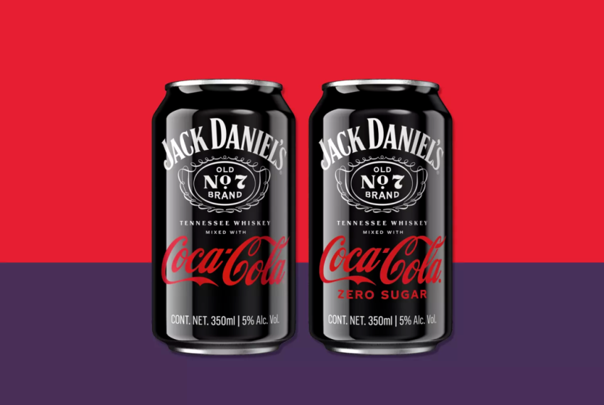 瑞幸加茅台、青岛啤酒卖茶…这届饮料为何争当“双向奔赴”特种兵?