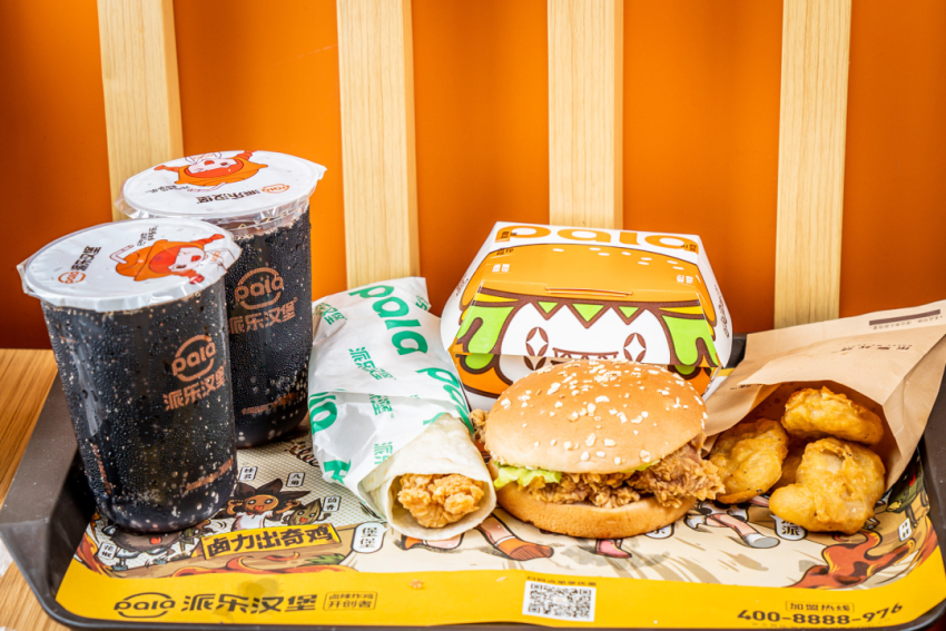 用品质大店秒杀夫妻小店,,这个快餐“隐形大佬”在下沉市场狂飙