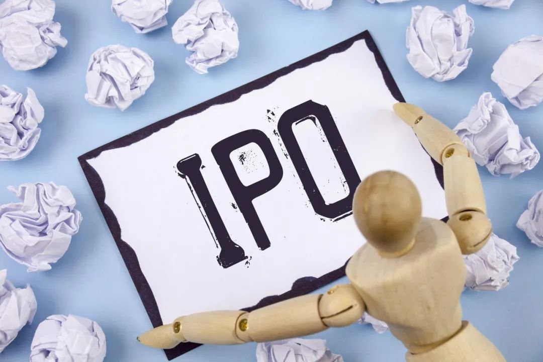 上市恐无望、加盟商故事破灭等多重危机压顶,茶百道们将如何自救?