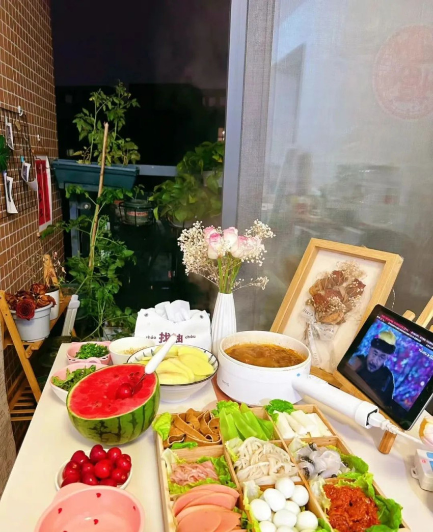 海底捞连申7个“下饭火锅菜”新商标！释放品类新信号！